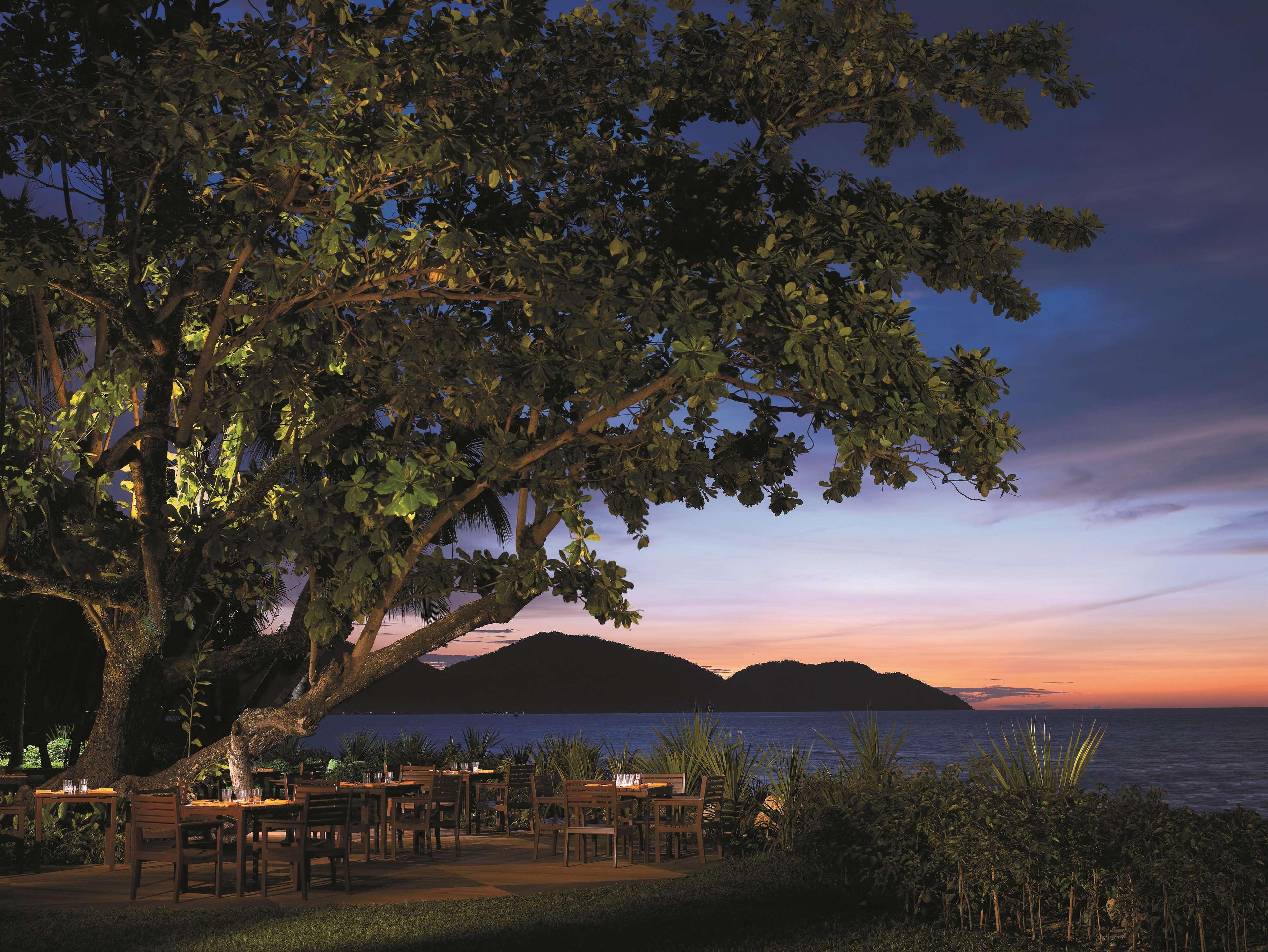 Shangri-La Rasa Sayang, Penang Batu Feringgi Exterior foto View of the resort